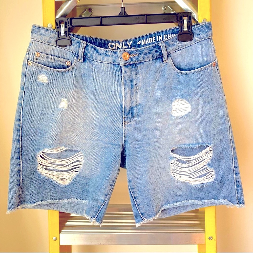 Ripped jean shorts